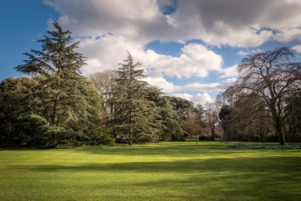 Apartmán Downing College Cambridge Exteriér fotografie